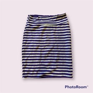 LuLaRoe Cassie Skirt. Size S.